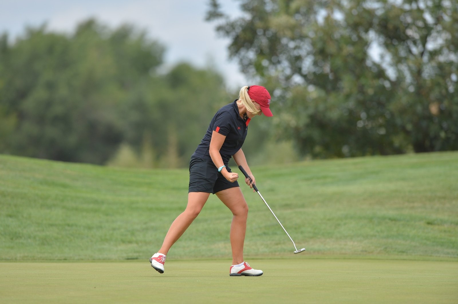golfing attire for women