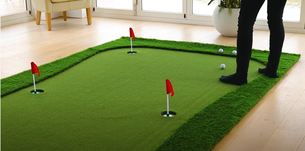 best indoor putting greens