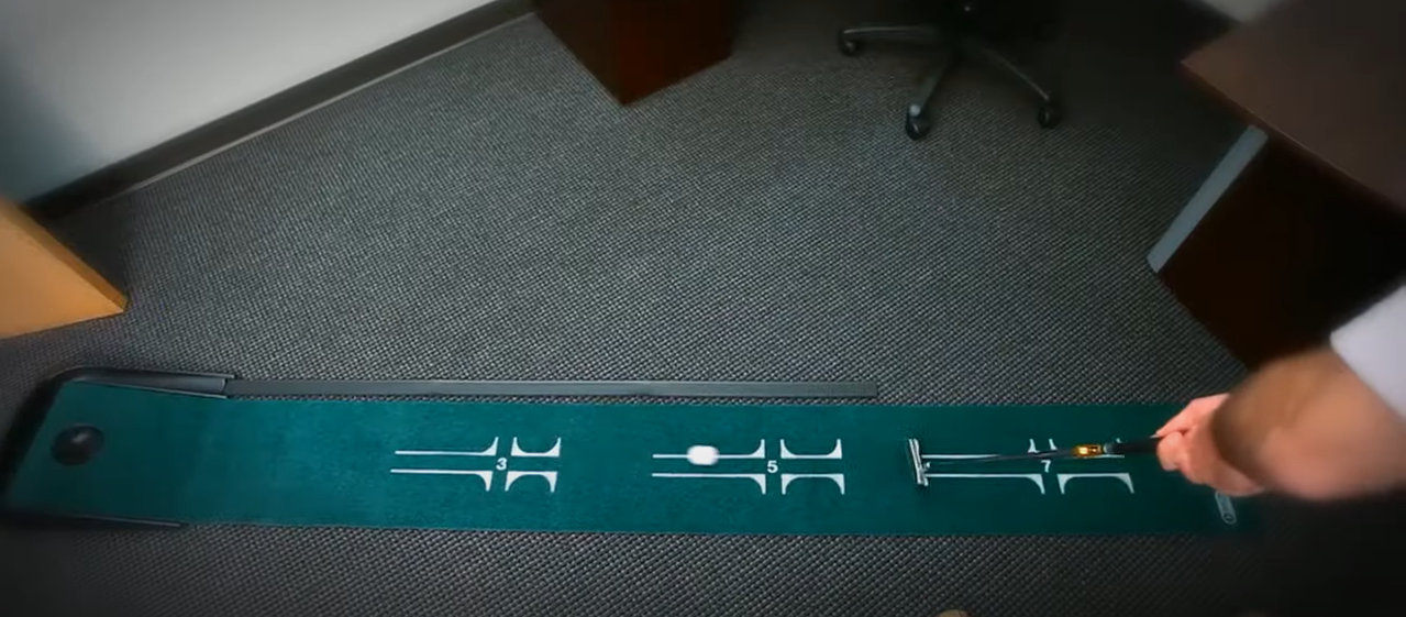 indoor putting green with ball return indoor putting green with ball return